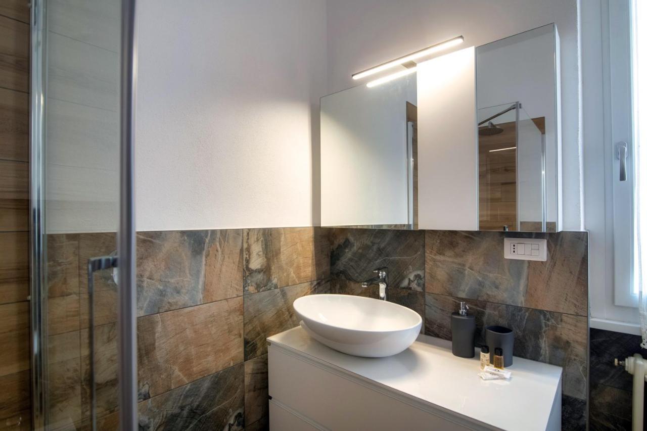Piazza Roma - The House Of Travelers Apartment Como Luaran gambar