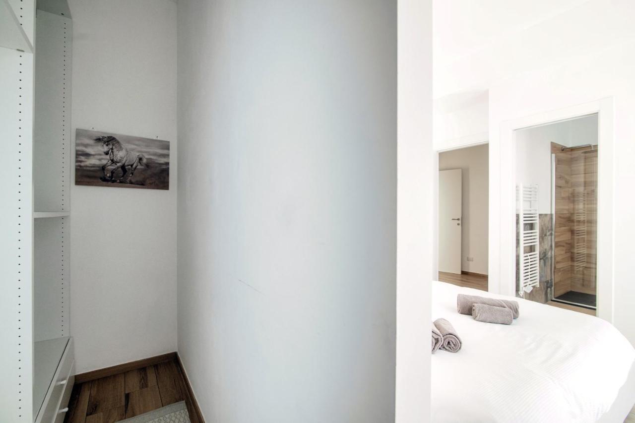 Piazza Roma - The House Of Travelers Apartment Como Luaran gambar